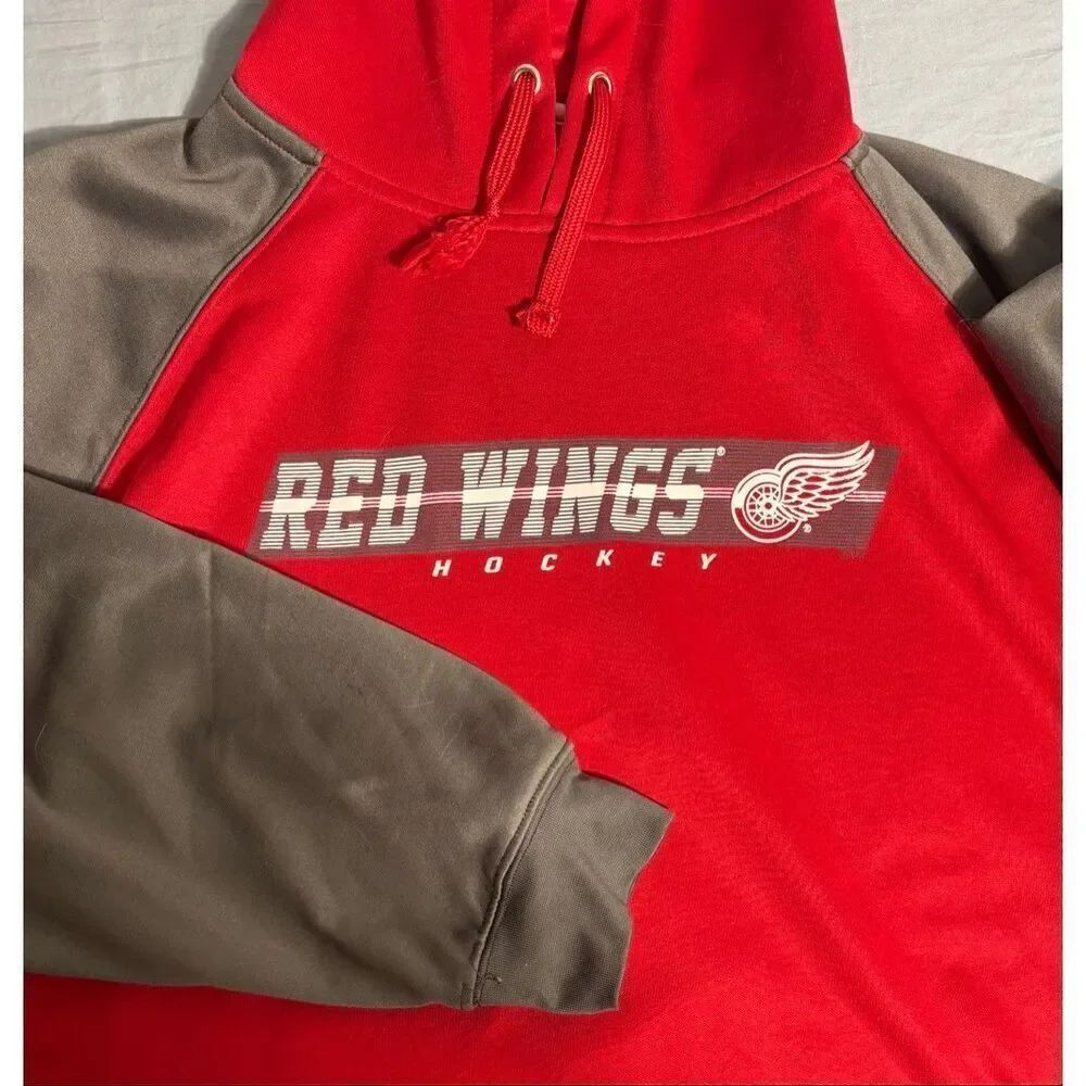 Detroit Red Wings NHL Majestic Hoodie Men’s XL Red Western Conference FLAW